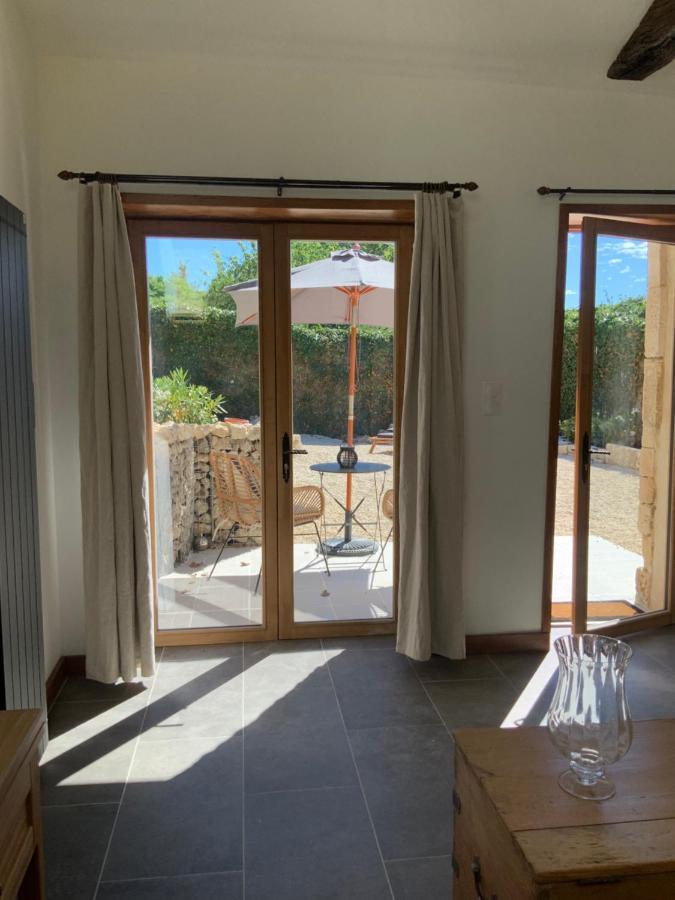 Les Ombrieres Bed & Breakfast Porcheresse Екстериор снимка
